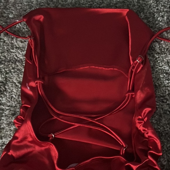 Small red tight mini dress, from Better Be - Picture 4 of 8